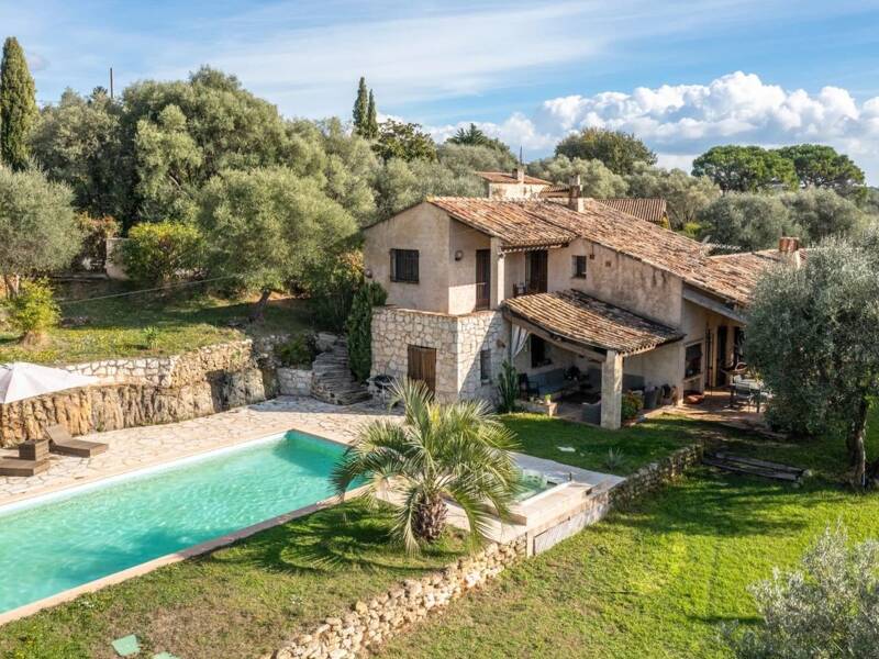 Maison à vendre, 180m², TOURRETTES SUR LOUP
