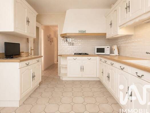 Appartement à vendre 144 990 € 4 pièces 2 chambres 101 m² RDC/3 Metz Nord-Patrotte Metz 57050