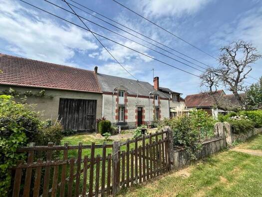 Maison à vendre 138 320 € 7 pièces 4 chambres 138 m² 14 977 m² de terrain Saint-Denis-de-Jouhet 36230