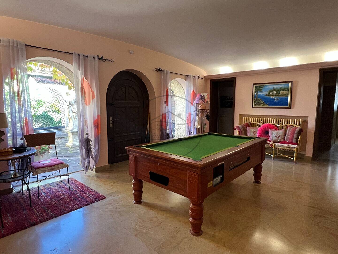Maison à vendre, 522m², SAINT SAUVEUR DE CRUZIERES