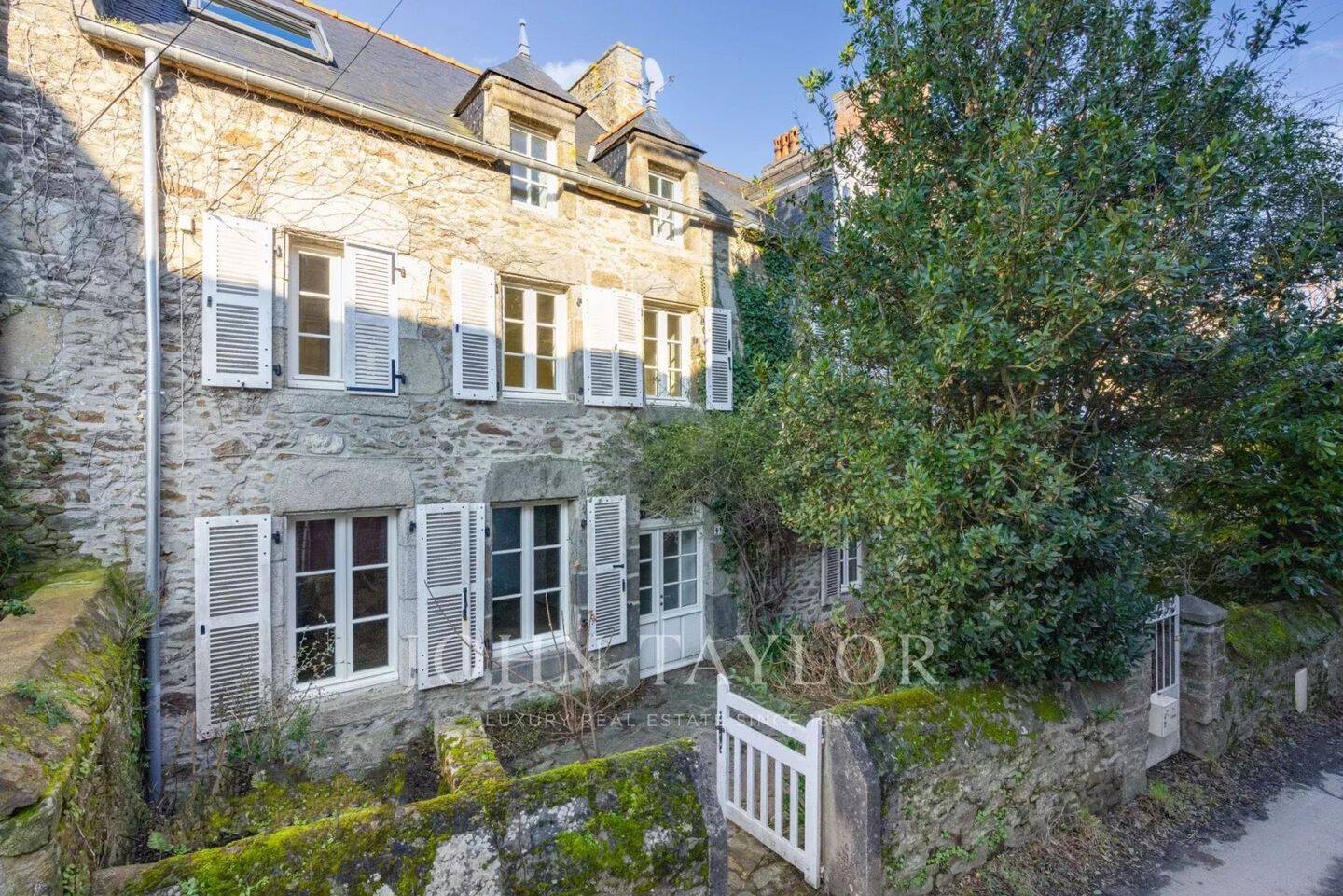 Maison à vendre, 186m², SAINT BRIAC SUR MER