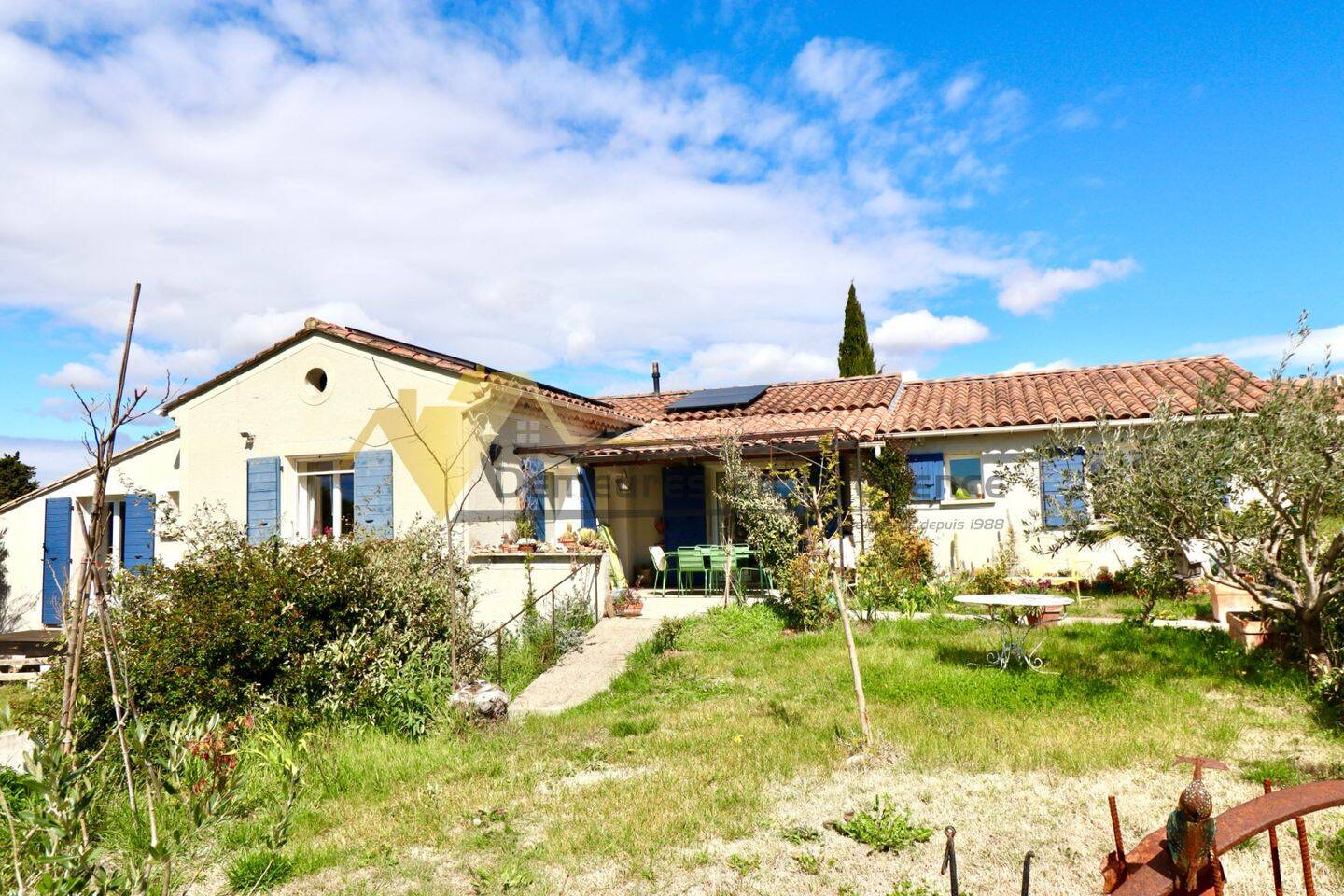Maison à vendre, 118m², SAINT ROMAN DE MALEGARDE