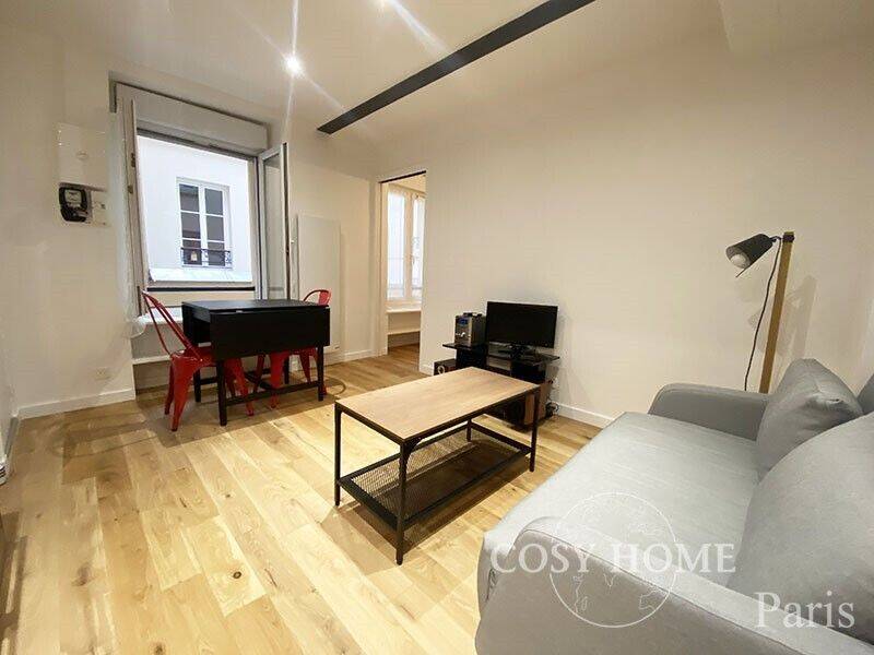 Maison à louer, 27m², PARIS 18E