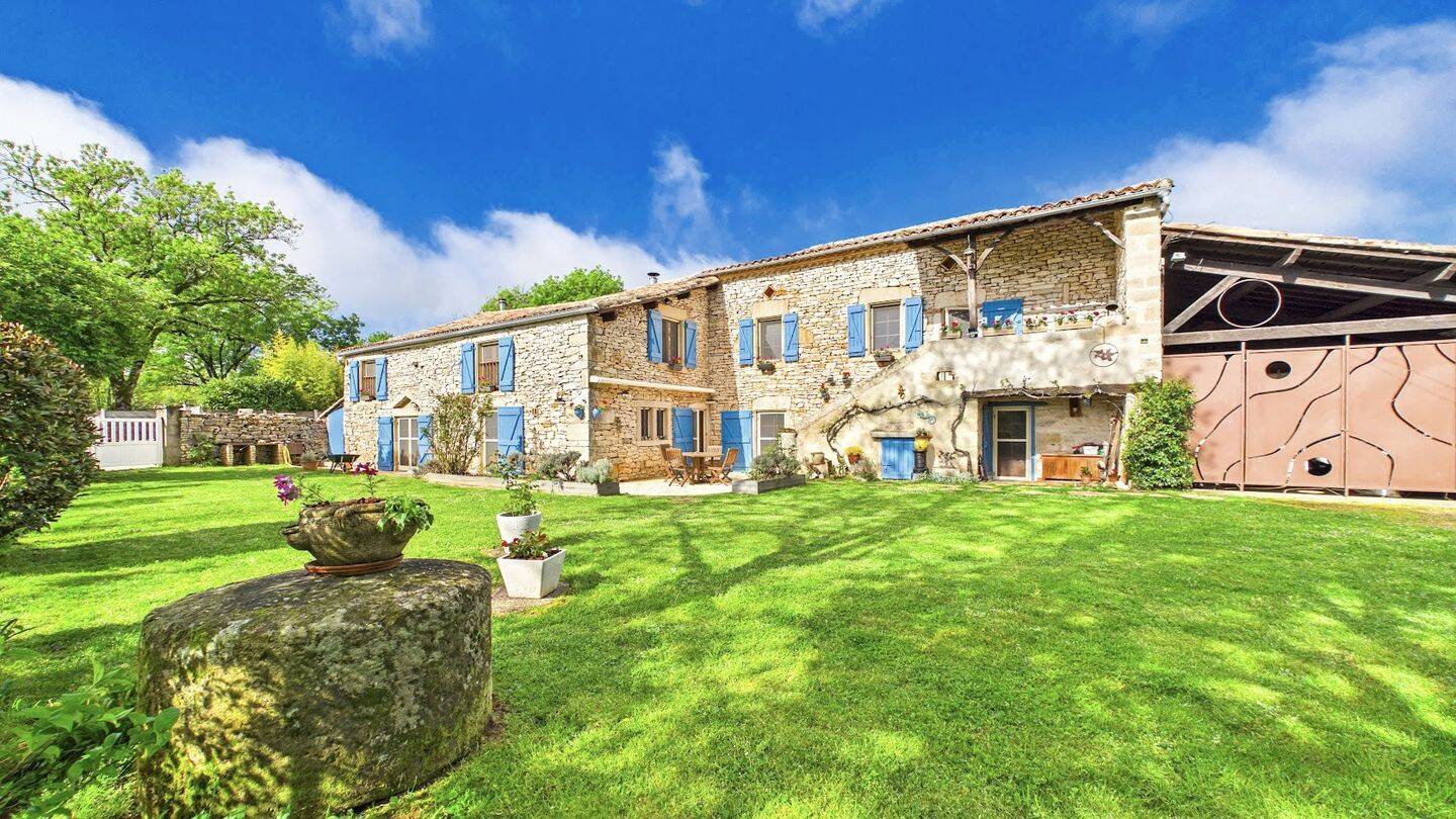 Maison à vendre, 300m², SAINT ANTONIN NOBLE VAL
