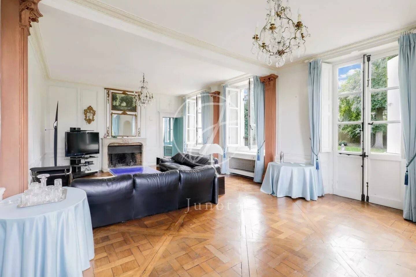 Maison à vendre, 410m², VERSAILLES