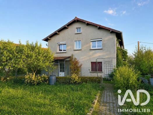 Maison à vendre 147 500 € 5 pièces 4 chambres 104 m² 920 m² de terrain Costaros 43490