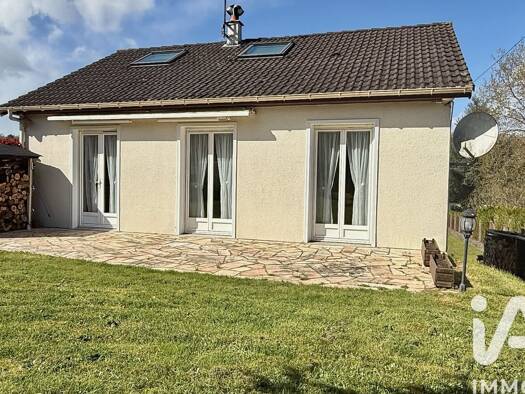 Maison à vendre 199 900 € 4 pièces 3 chambres 80 m² 1 877 m² de terrain Est-Sud Est Amboise 37400