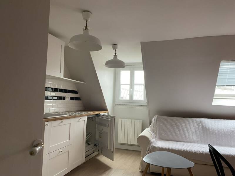 Maison à louer, 23m², PARIS 9E