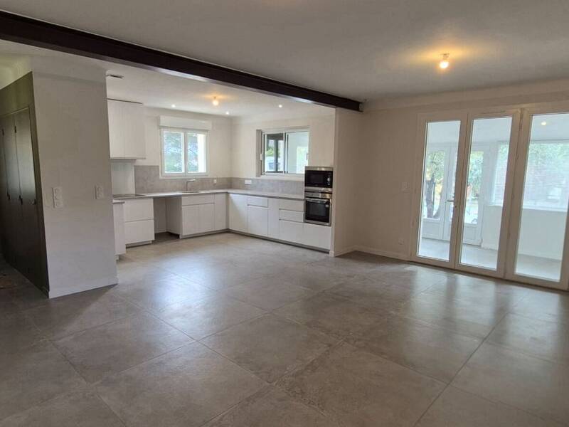 Maison à louer, 123m², SAINT SATURNIN LES AVIGNON