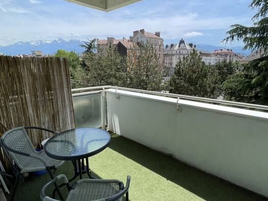 Appartement à vendre 99 000 € 1 pièce 25 m² 4ème étage Grenoble 38000
