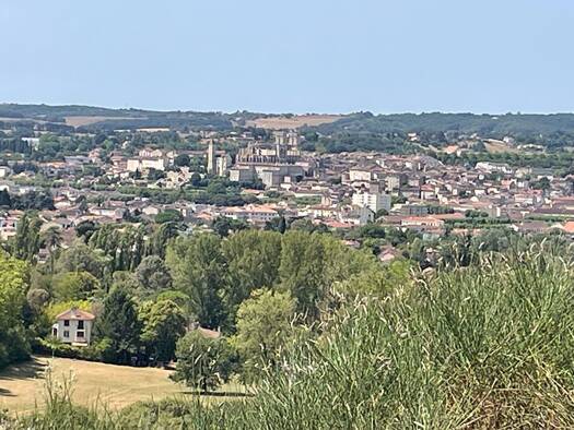 Terrain constructible à vendre 145 000 € 2 577 m² de terrain Zone d'Activité Quart Nord Est Auch 32000