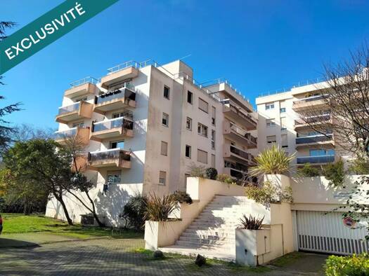 Appartement à vendre 126 000 € 1 pièce 32 m² Étage 5/5 Centre ville Bordeaux 33200