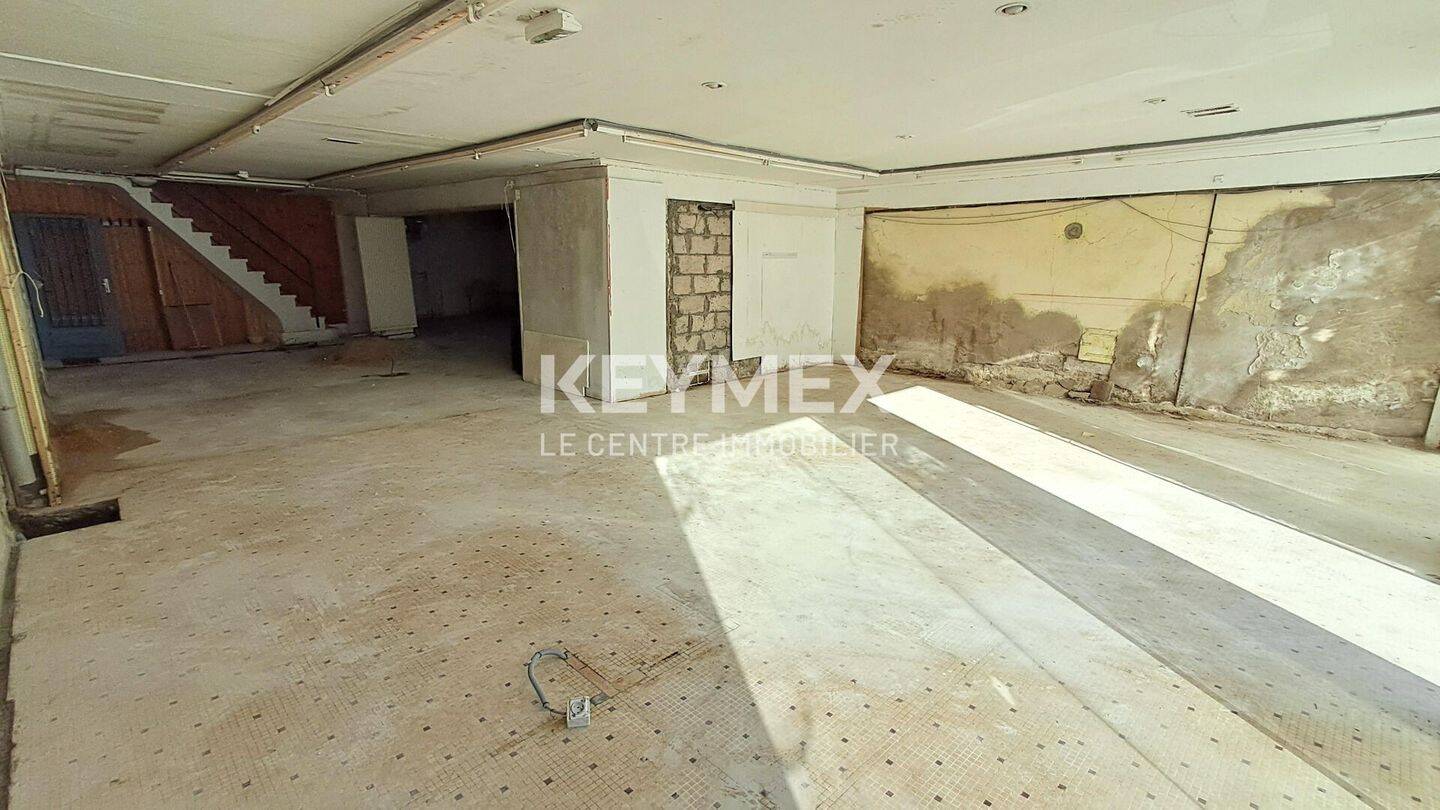 Maison à vendre, 188m², LA TURBALLE