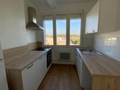 Appartement à louer 540 € 2 pièces 2 chambres 45,6 m² Étage 1/2 Catorite-Mont Sorel-Rabat Béthune 62400