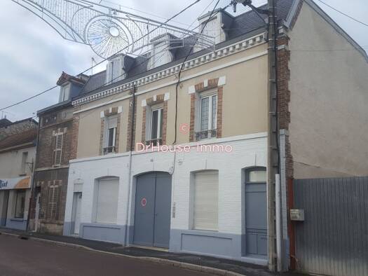 Immeuble à vendre 410 000 € 295 m² Mourmelon-le-Grand 51400