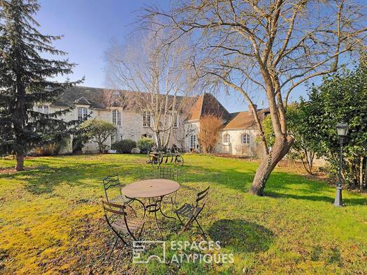 Maison à vendre 865 000 € 11 pièces 7 chambres 563 m² 2 600 m² de terrain Nord Ouest Vert-Saint-Denis 77240