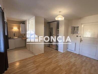 Appartement à louer 356 € 1 pièce 21,7 m² RDC/3 Centre Ville Mont-de-Marsan 40000