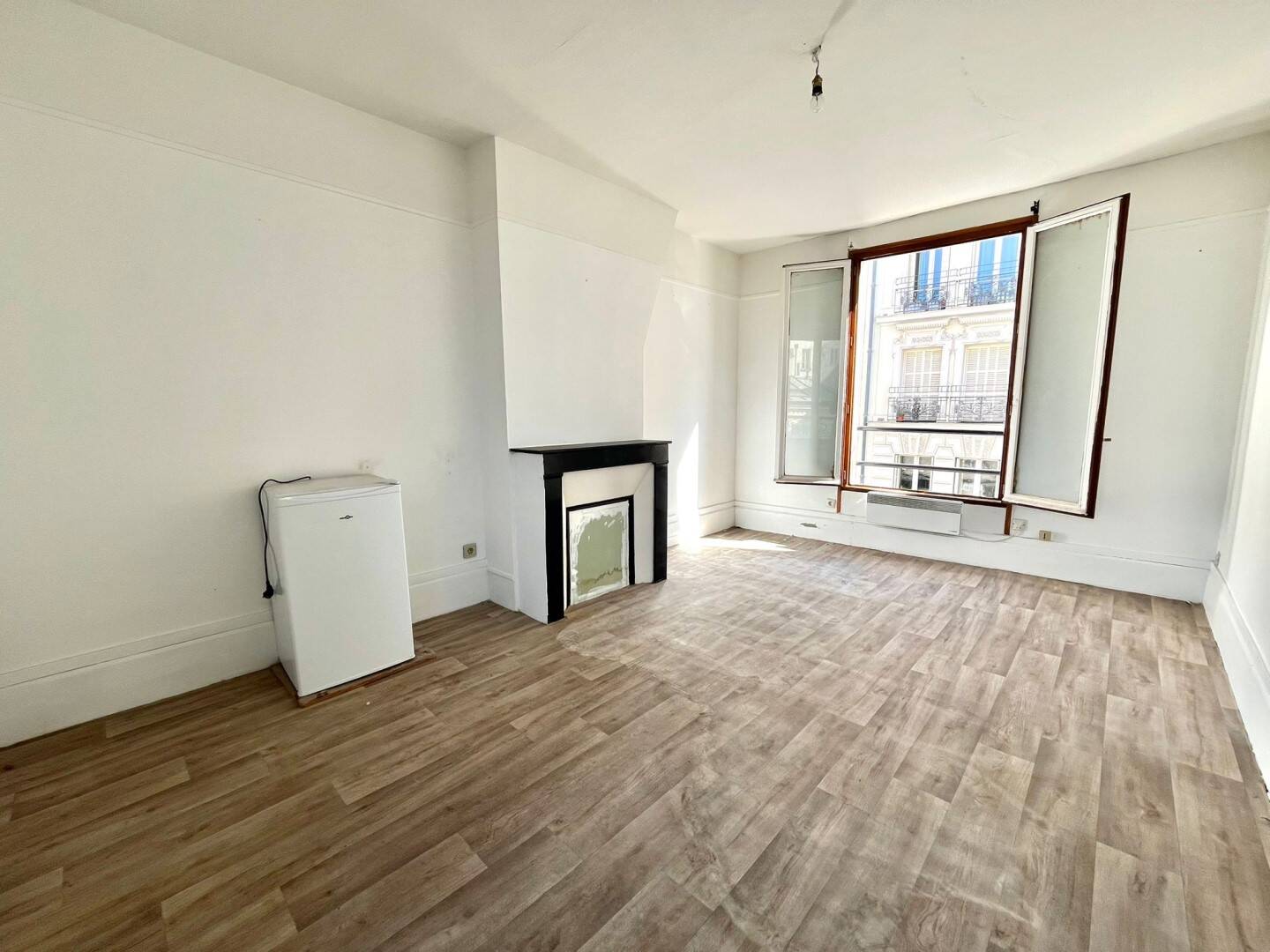 Maison à vendre, 19m², LEVALLOIS PERRET