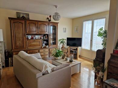 Appartement à vendre 164 900 € 4 pièces 3 chambres 90 m² 5ème étage La Parisiere Bourg de Peage 26300