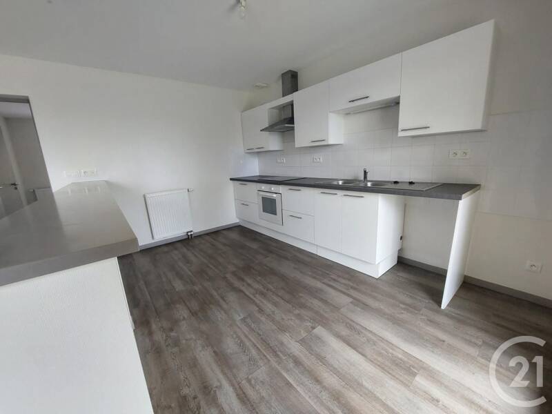 Maison à louer, 130m², FORGES LES BAINS