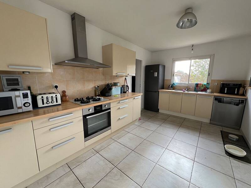 Maison à louer, 130m², MONDONVILLE