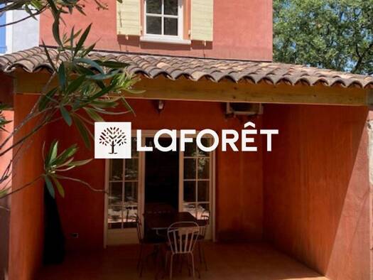 Maison à vendre 240 000 € 3 pièces 2 chambres 51,37 m² 30 m² de terrain Fayence 83440