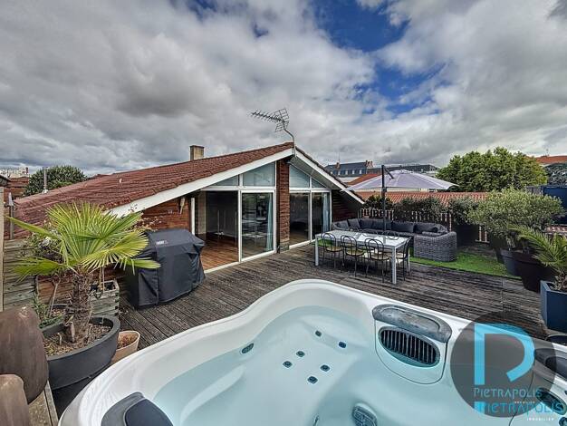 Duplex à vendre 410 000 € 5 pièces 4 chambres 195 m² Étage 1/1 Villefranche-sur-Saône 69400