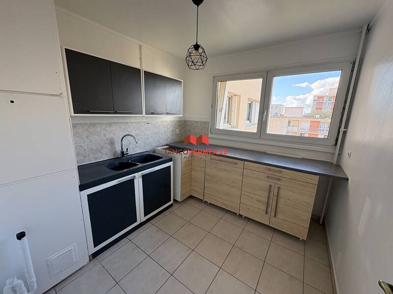 Maison à louer, 55m², MONTIGNY LE BRETONNEUX