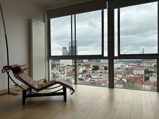 Appartement à louer 3 500 € 3 pièces 2 chambres 113 m² Étage 4/5 Cité Pierre et Marie Curie Ivry-sur-Seine 94200