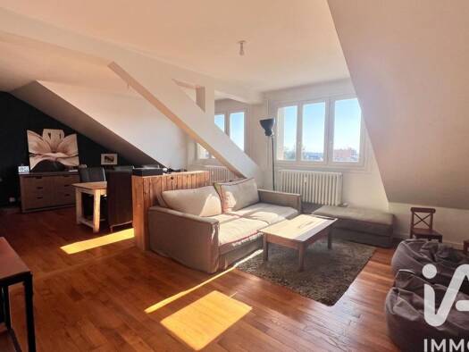 Appartement à vendre 229 000 € 4 pièces 2 chambres 78,2 m² Étage 6/6 Bollé-Sainte Croix-Mutuelles Le Mans 72000
