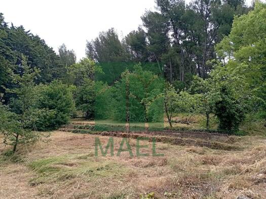 Espace industriel à vendre 195 120 € 9 613 m² de terrain L'Agrié Aubagne 13400
