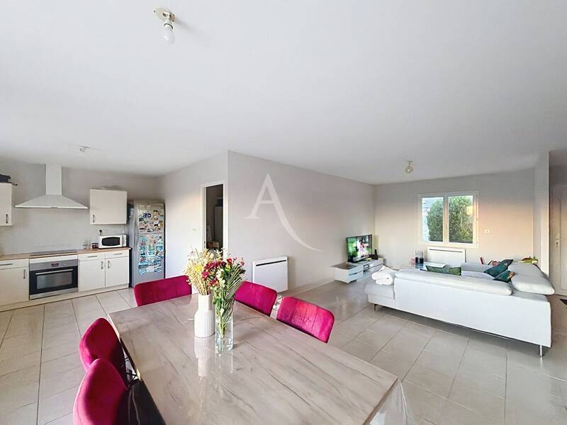 Maison à louer, 98m², CORZE