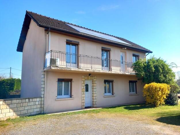 Maison à vendre 179 000 € 7 pièces 4 chambres 147 m² 2 541 m² de terrain Gautherets-Ecuyer-Bois Perrauds Saint-Vallier 71230