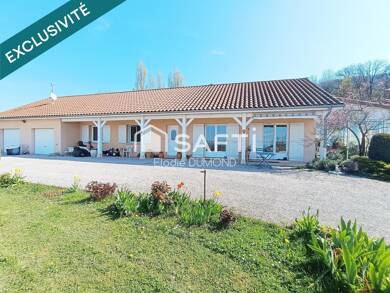 Maison de plain-pied à vendre 280 000 € 4 pièces 3 chambres 138 m² 3 850 m² de terrain Saint-Amour 39160