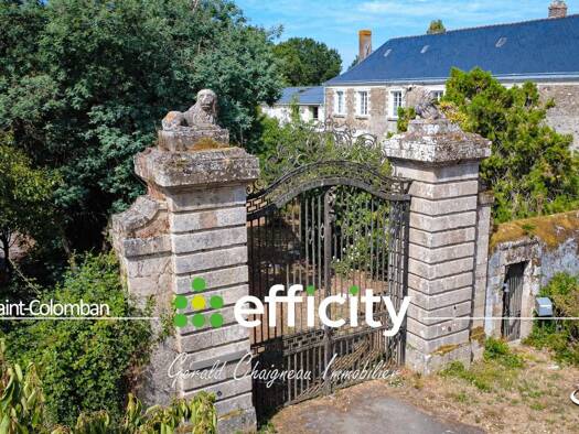 Demeure à vendre 426 300 € 6 pièces 4 chambres 160 m² 2 915 m² de terrain Saint-Colomban 44310