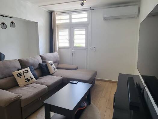 Appartement à vendre 169 000 € 4 pièces 2 chambres 56,9 m² Étage 1/1 Pointe-à-Pitre 97110