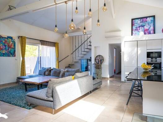 Duplex à vendre 249 001 € 4 pièces 3 chambres 159 m² Étage 1/1 Centre Ville Montauban 82000