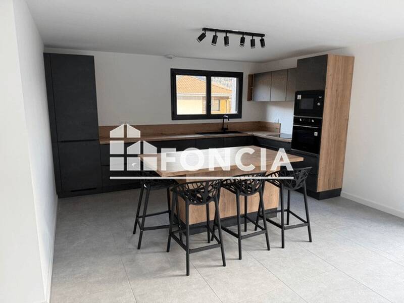 Maison à louer, 104m², FILLINGES