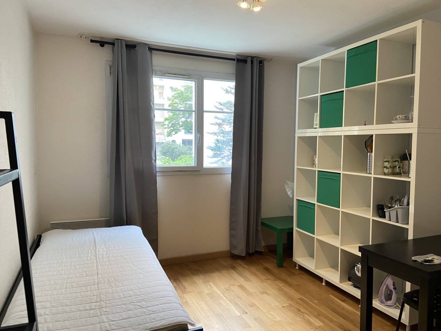 Maison à louer, 17m², COURBEVOIE
