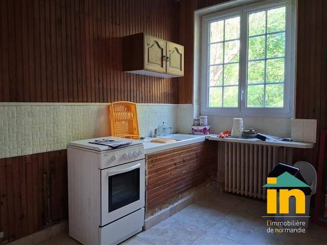 Maison à vendre, 101m², LOUVIERES EN AUGE