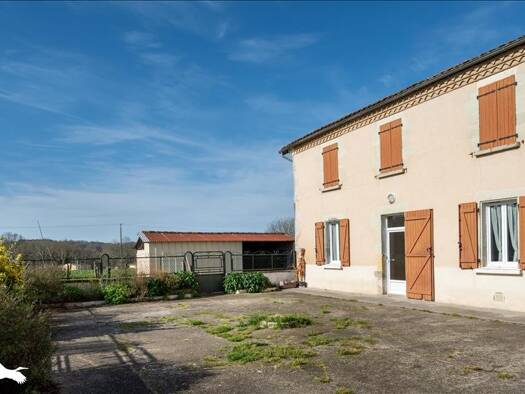 Maison à vendre 150 000 € 4 pièces 2 chambres 80 m² 1 082 m² de terrain Hagetmau 40700