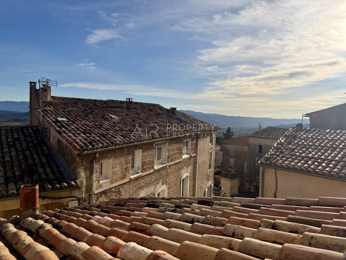 Maison à vendre, 142m², SAINT SATURNIN LES APT