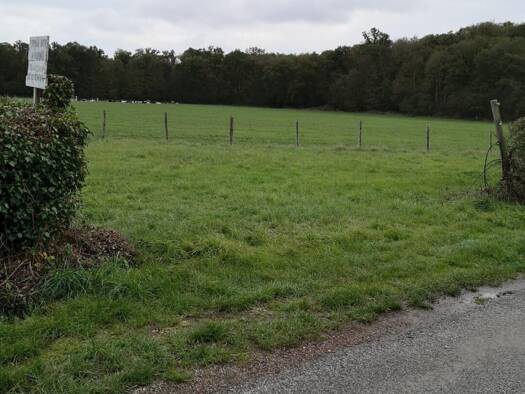 Terrain constructible à vendre 55 000 € Breteuil 27160