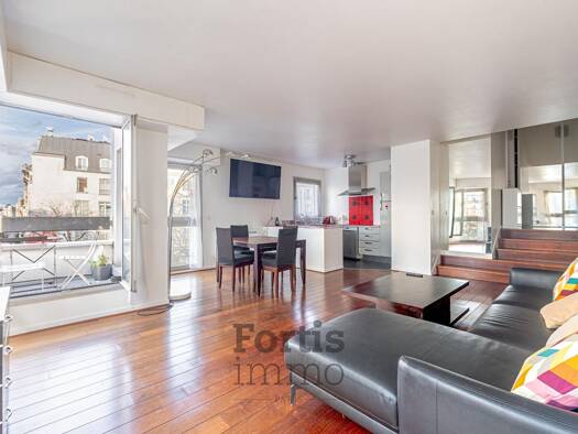 Appartement à louer 2 838 € 3 pièces 2 chambres 70,47 m² 3ème étage Sainte Avoie Paris 3ème arrondissement 75003