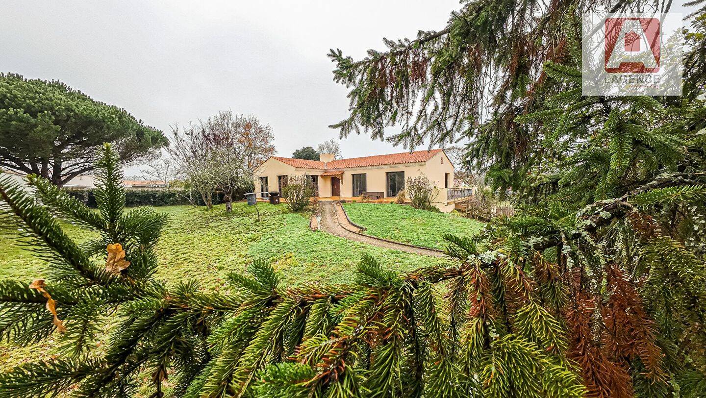 Maison à vendre, 165m², L'AIGUILLON SUR VIE