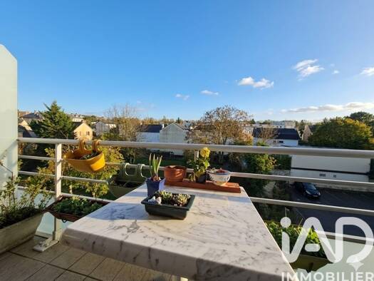 Appartement à vendre 230 000 € 2 pièces 1 chambre 44 m² Étage 3/3 Tête de Girafe Chatou 78400