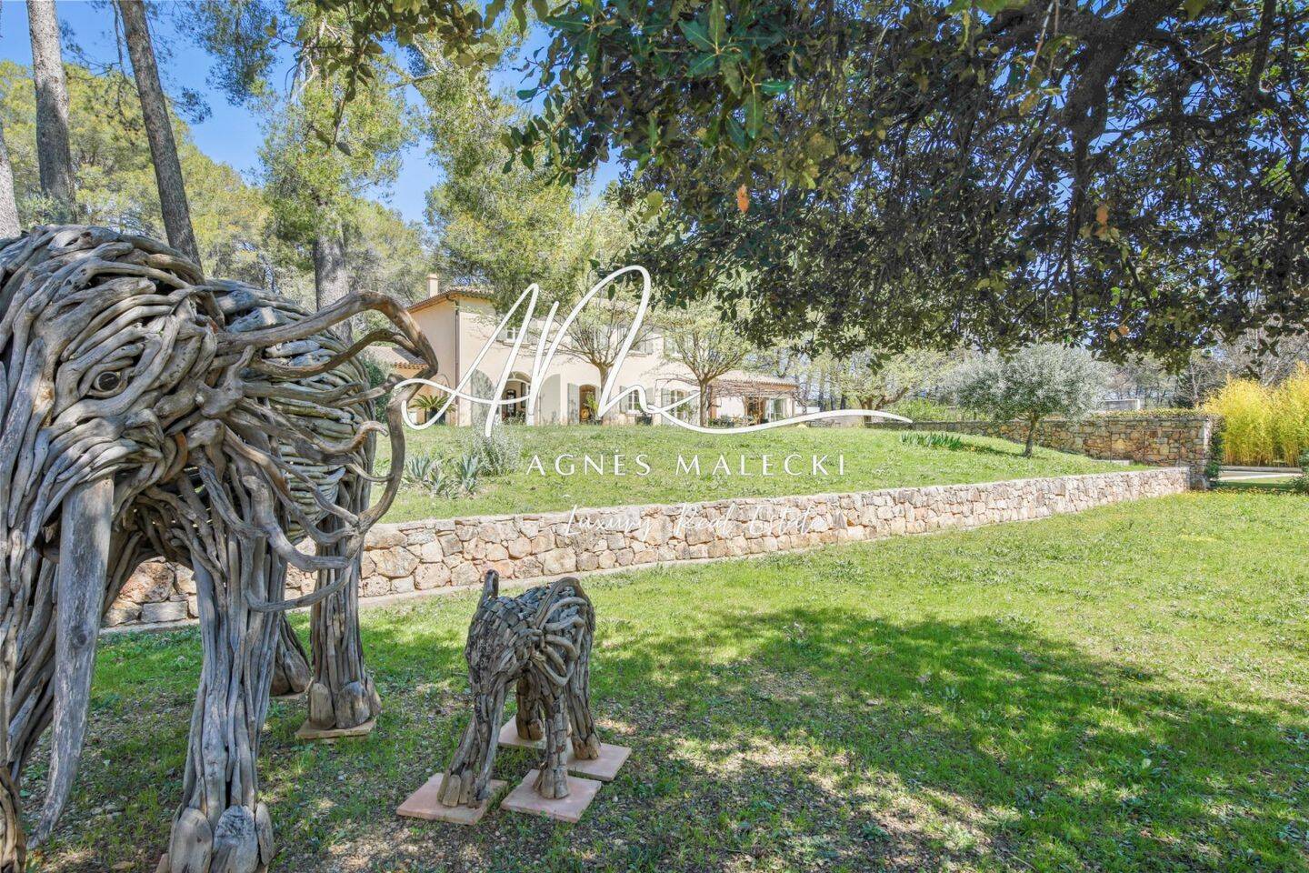 Maison à vendre, 260m², LA MOTTE