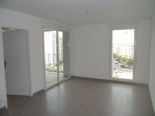 Appartement à louer - Première occupation 1 142 € 2 pièces 1 chambre 44 m² Étage 3/6 République-Université Nanterre 92000