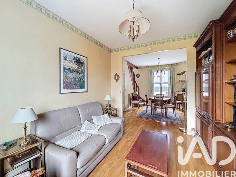 Maison à vendre, 110m², VERRIERES LE BUISSON