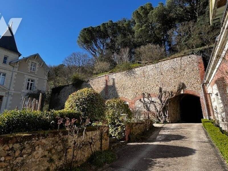 Maison à vendre, 210m², SAINT ETIENNE DE CHIGNY